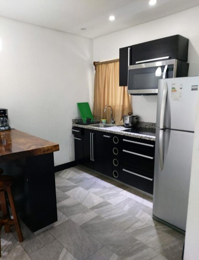 Pura Vida Apartments Quepos Εξωτερικό φωτογραφία