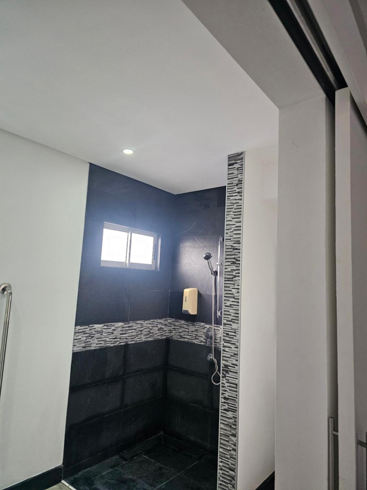 Pura Vida Apartments Quepos Δωμάτιο φωτογραφία
